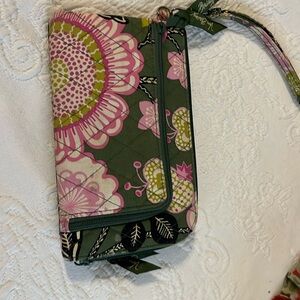Vera Bradley, Olivia wristlet